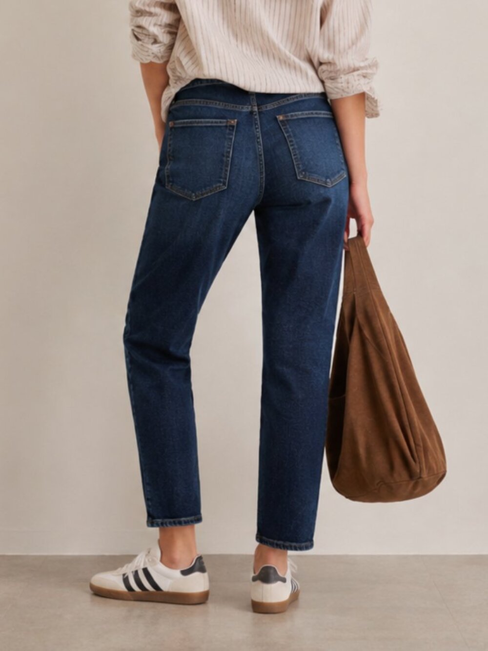 NWT Gap Girlfriend Jeans Womens Tall Dark Wash Mid Rise Tapered | Size 30 - Picture 12 of 13